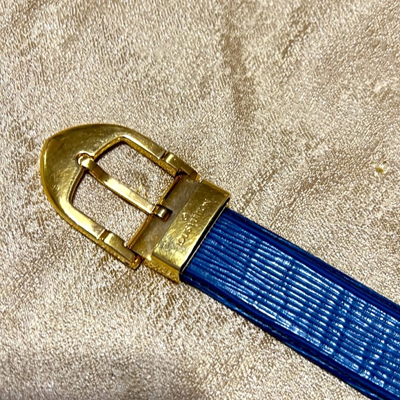 AUTHENTIC LOUIS VUITTON EPI TILSITT WAIST BAG - Picture 6 of 7